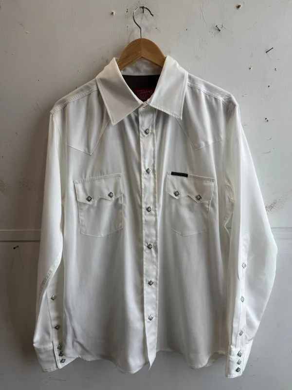Lindell Shirt | White | Indigofera made by Man Ready