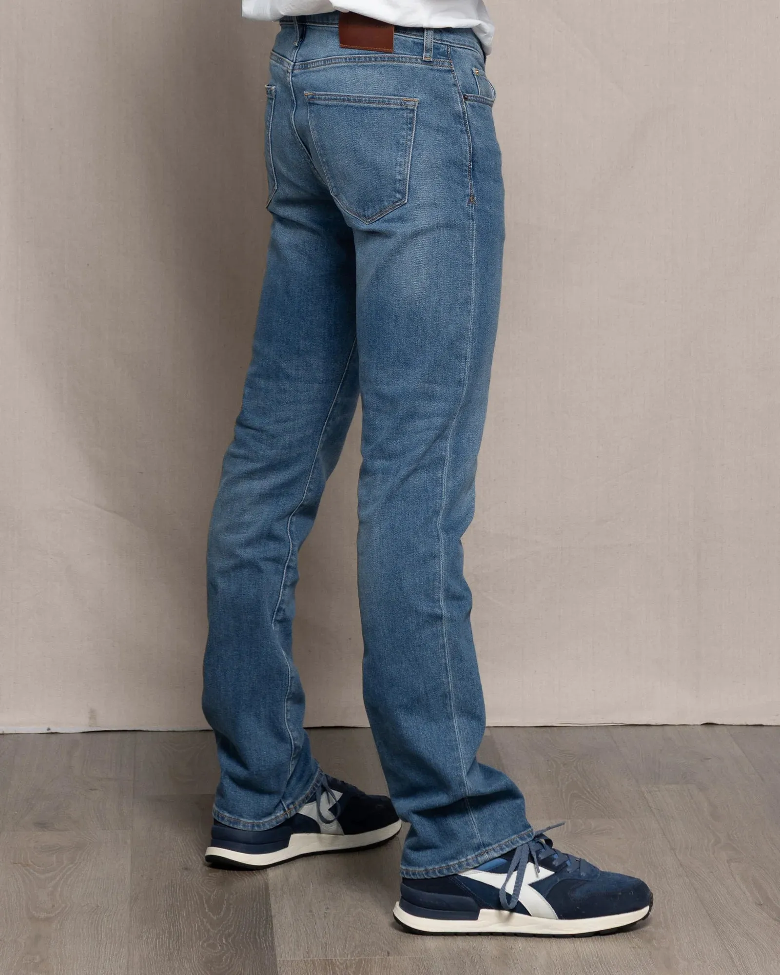 Harlan Straight - Comfort 12oz | Medium Classic | Ace Rivington sold by Man Ready product image thumbnail 4