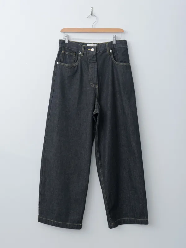 NEIVE Denim - Black sold by Namu Shop