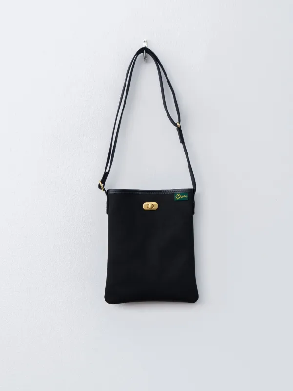 Lowca Medium - Black sold by Namu Shop