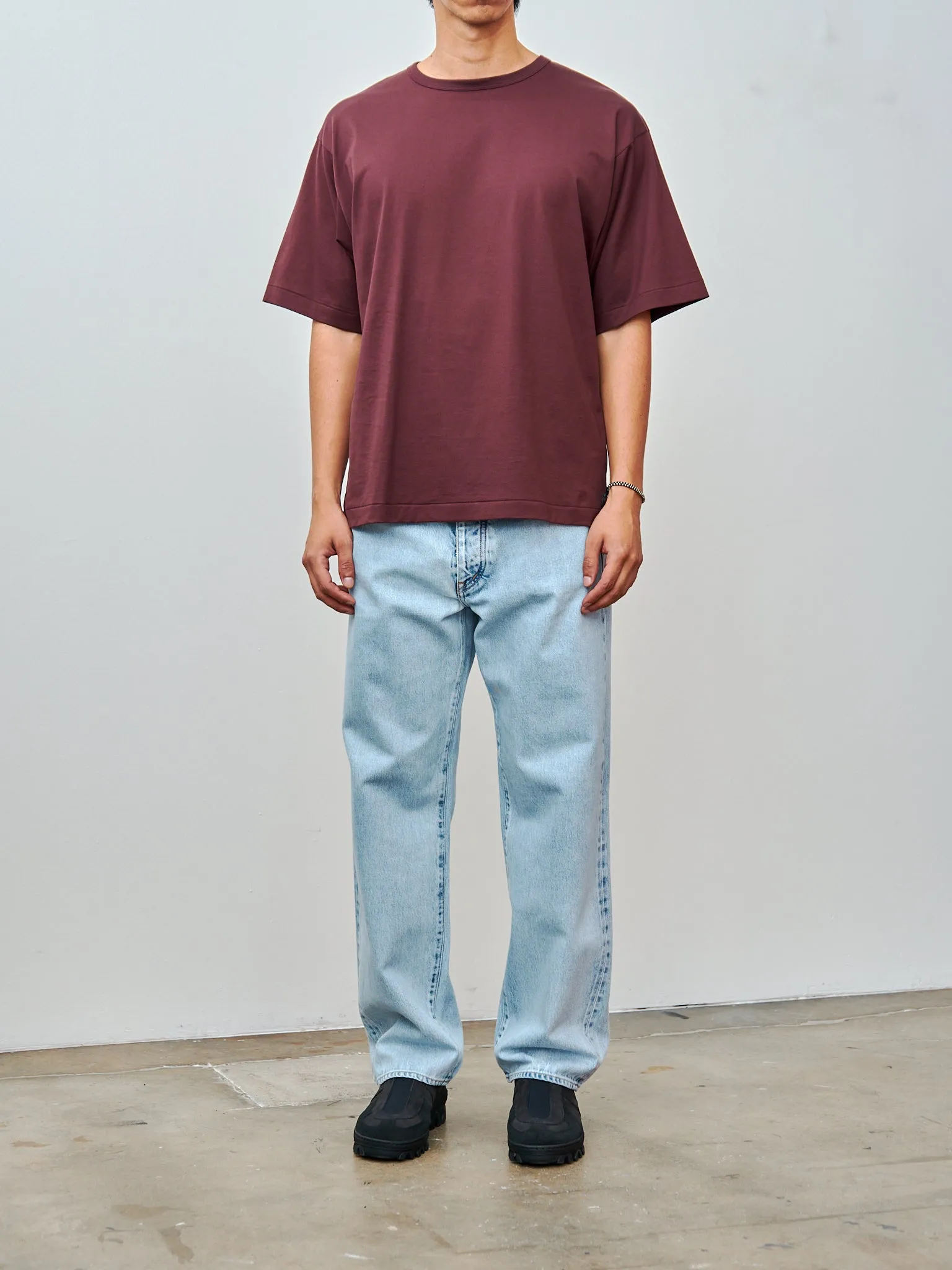 Suvin Suede Tenjiku Half Sleeve Tee - Burgundy sold by Namu Shop product image thumbnail 2