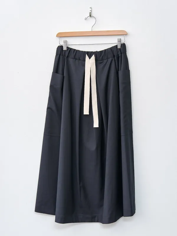 DUMBO TRO Skirt - Navy sold by Namu Shop