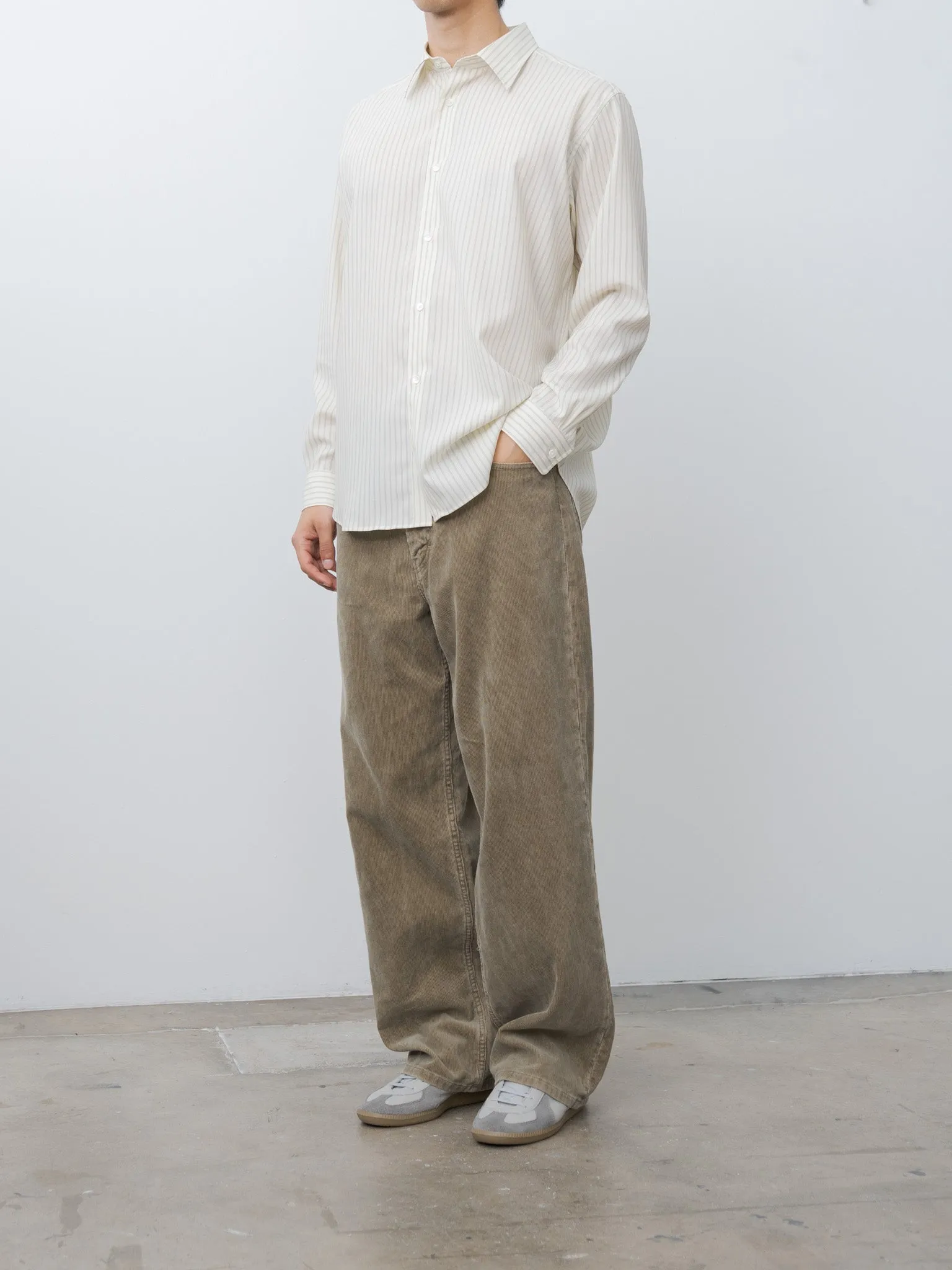 Pigment Dye Finx Corduroy Wide 5P Pants - Olive Brown sold by Namu Shop product image thumbnail 4