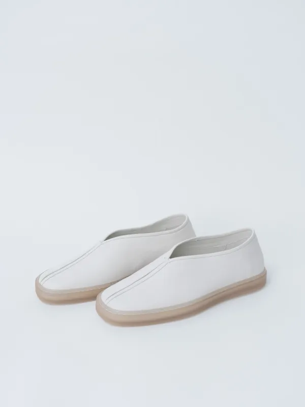 Linoleum Piped Sneakers - White sold by Namu Shop