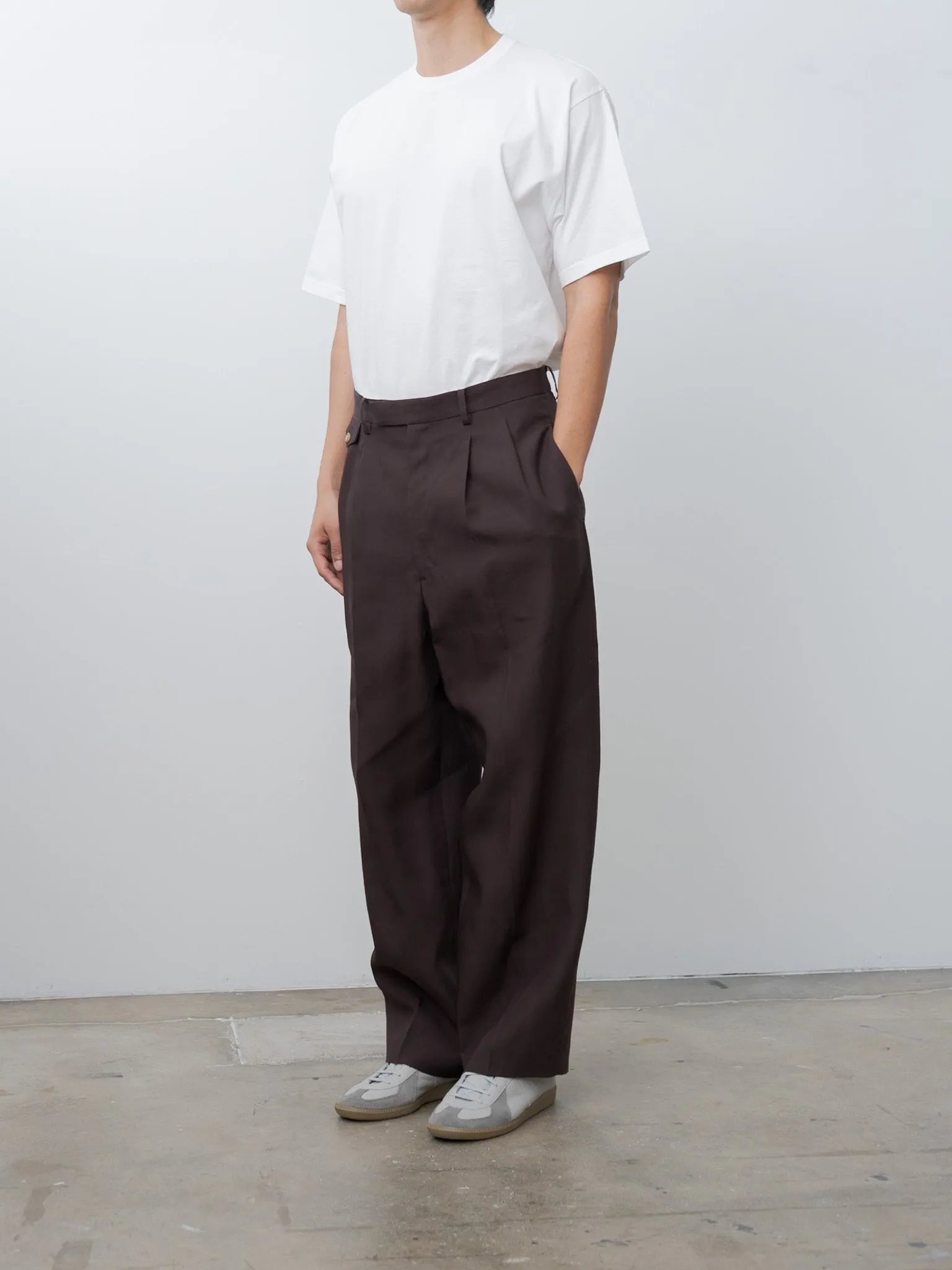 Tencel Two-Pleat Trouser - Burgundy sold by Namu Shop product image thumbnail 3