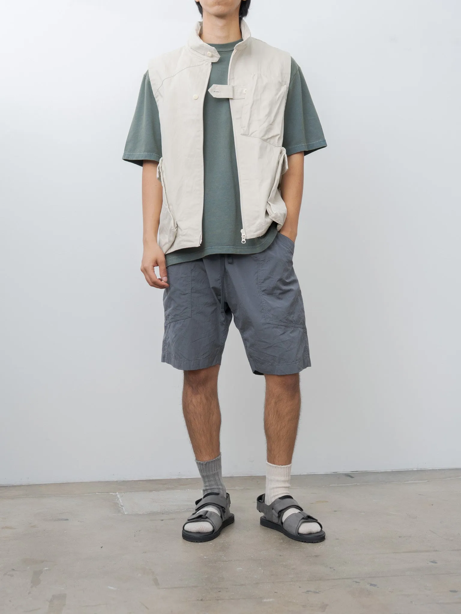 Cotton Silk Chambray Poplin Loose Fit Shorts - Charcoal sold by Namu Shop product image thumbnail 4