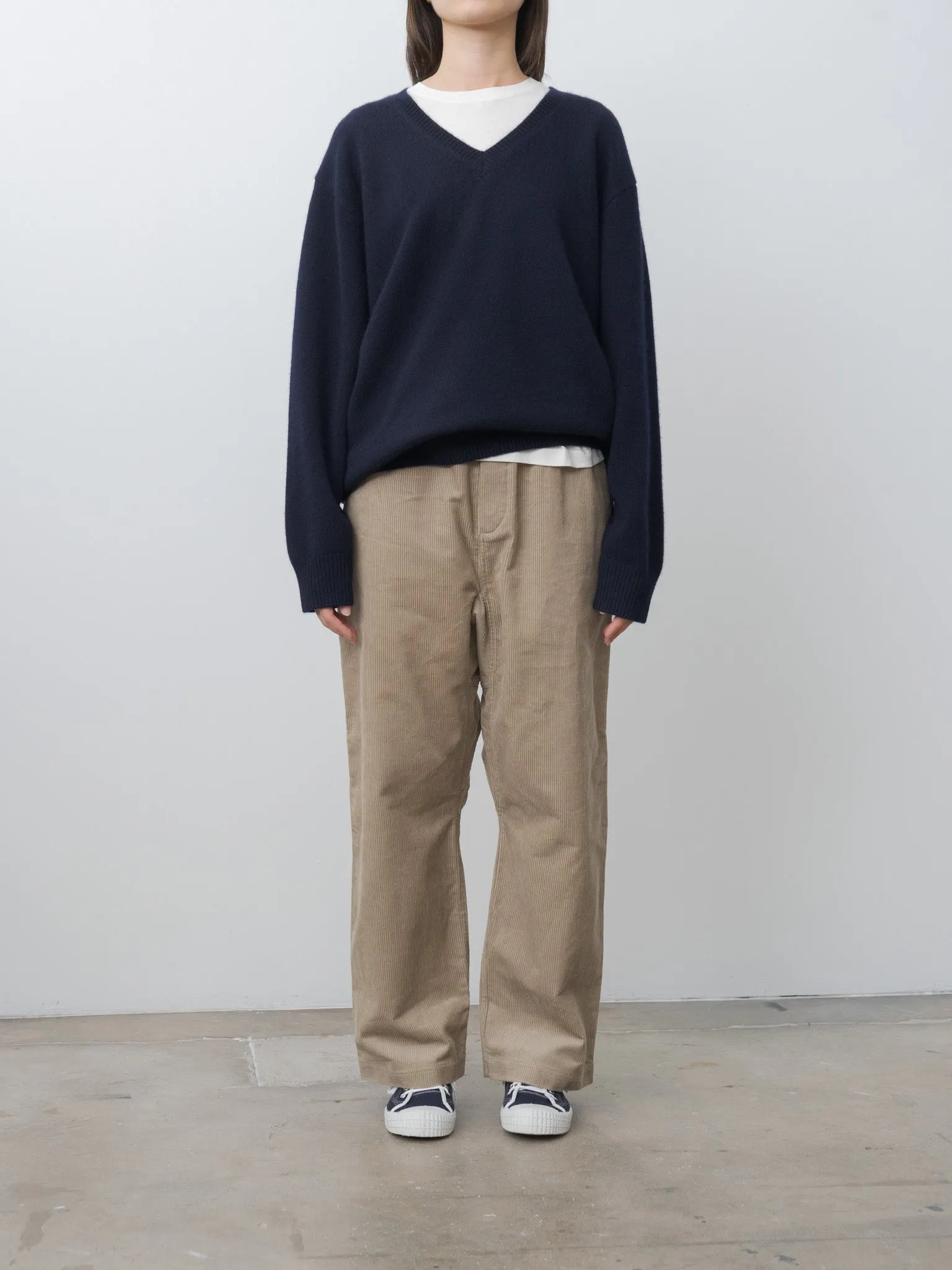 Mann 3-Ply Cashmere Sweater - Midnight sold by Namu Shop product image thumbnail 3