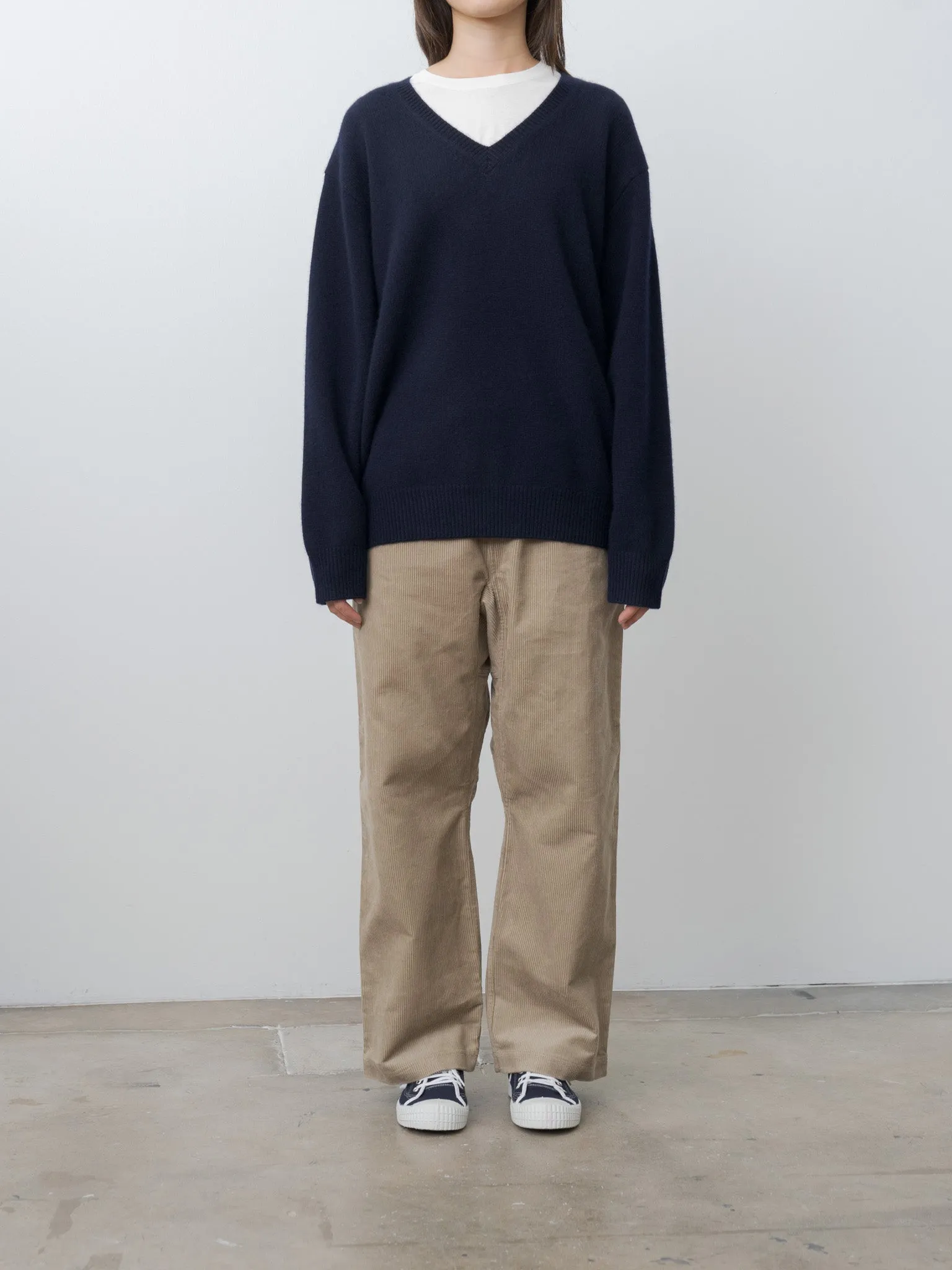 Mann 3-Ply Cashmere Sweater - Midnight sold by Namu Shop product image thumbnail 2