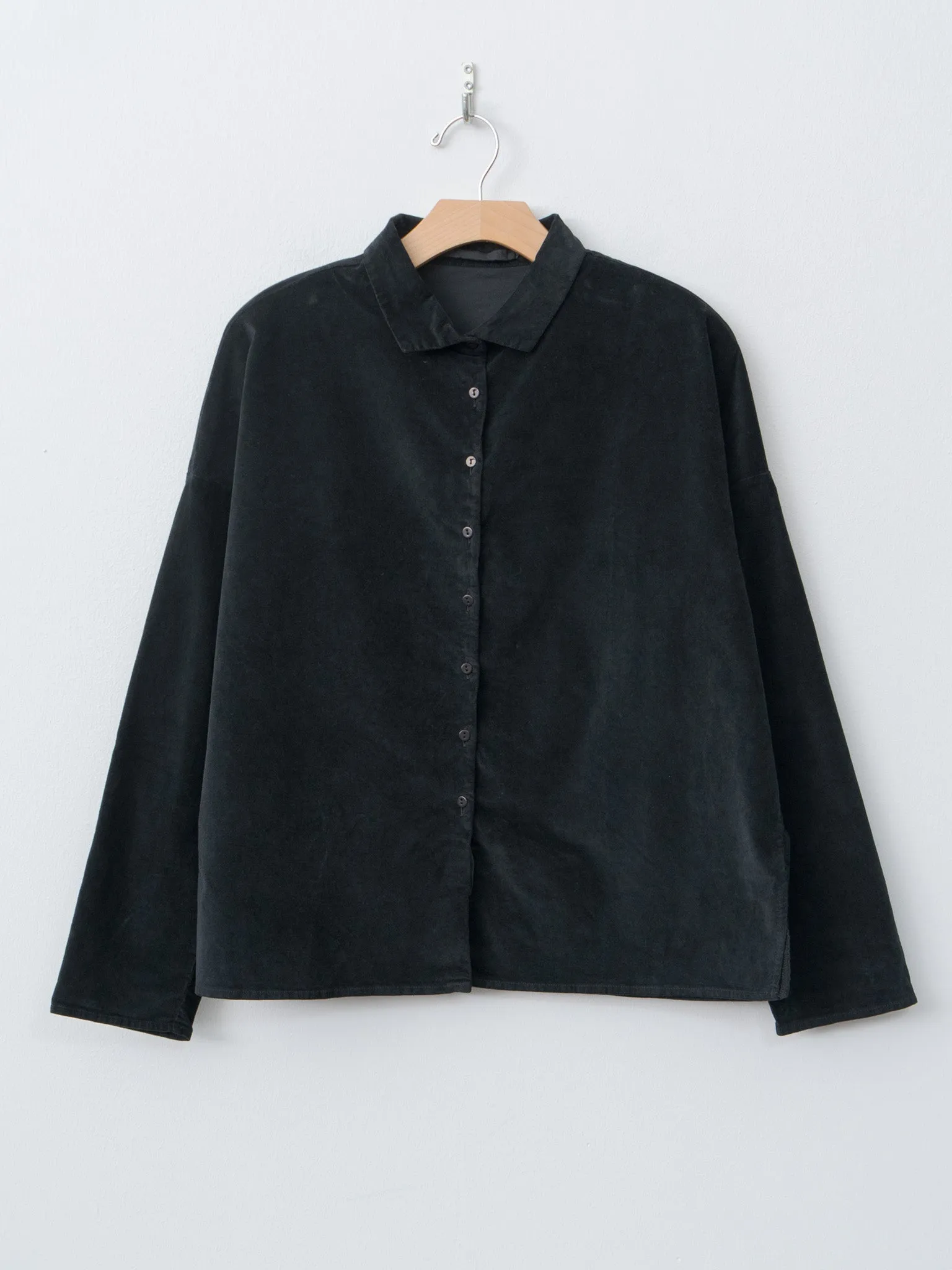 Short Collar Shirt V - Black sold by Namu Shop