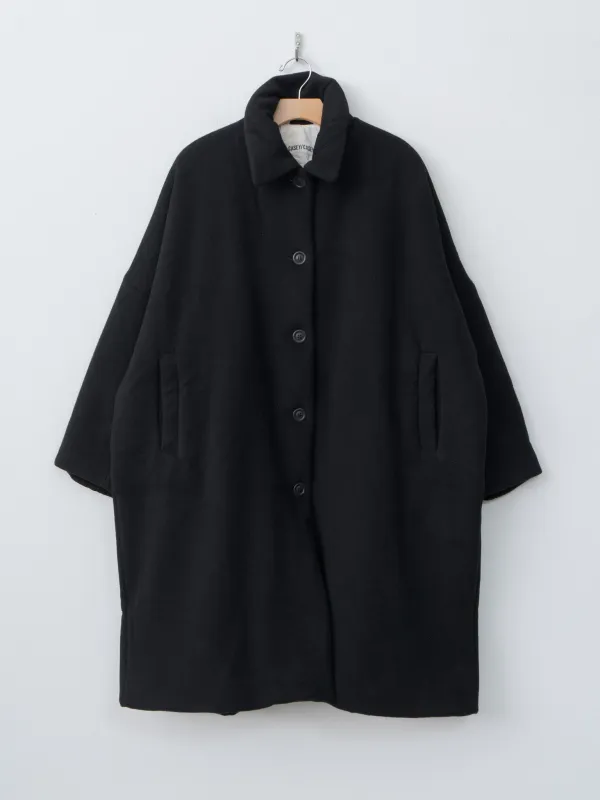 Big Blobby Coat KASPER - Black made by Casey Casey