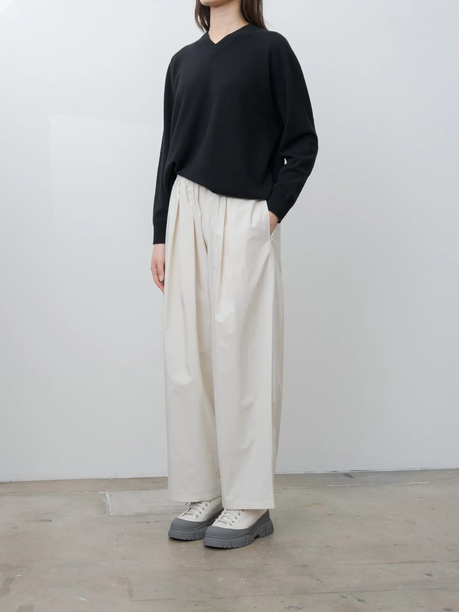 Box Pleats Easy Pants - Ivory sold by Namu Shop product image thumbnail 3