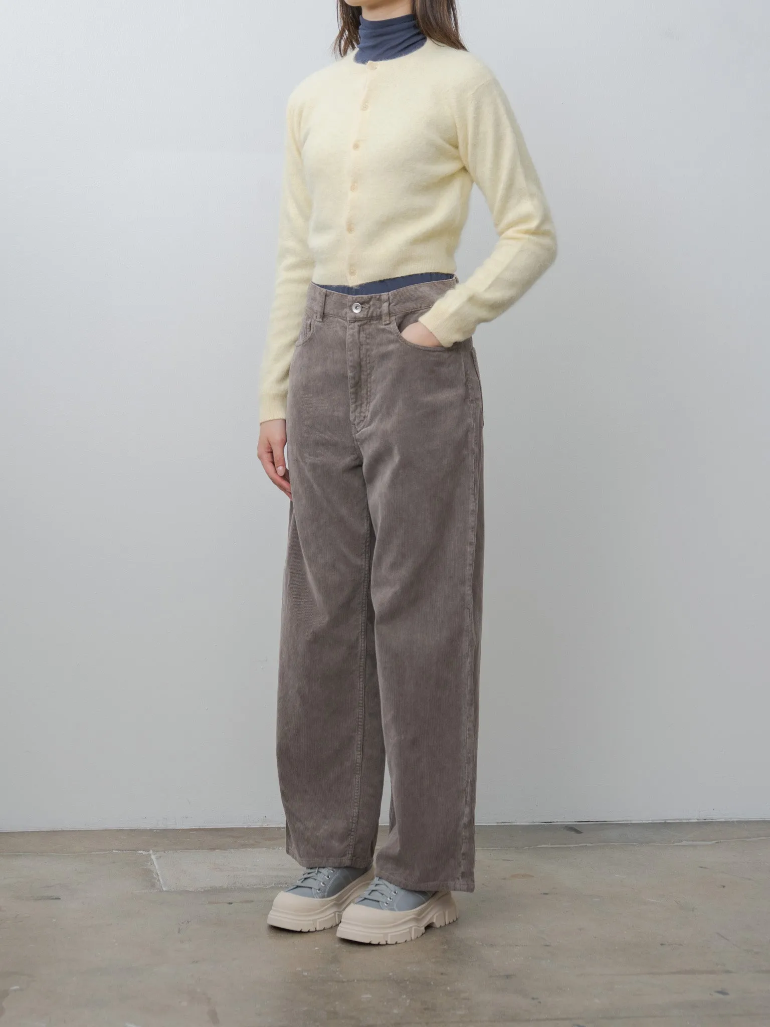 Pigment Dyed Finx Corduroy Wide 5P Pants - Olive Brown sold by Namu Shop product image thumbnail 3