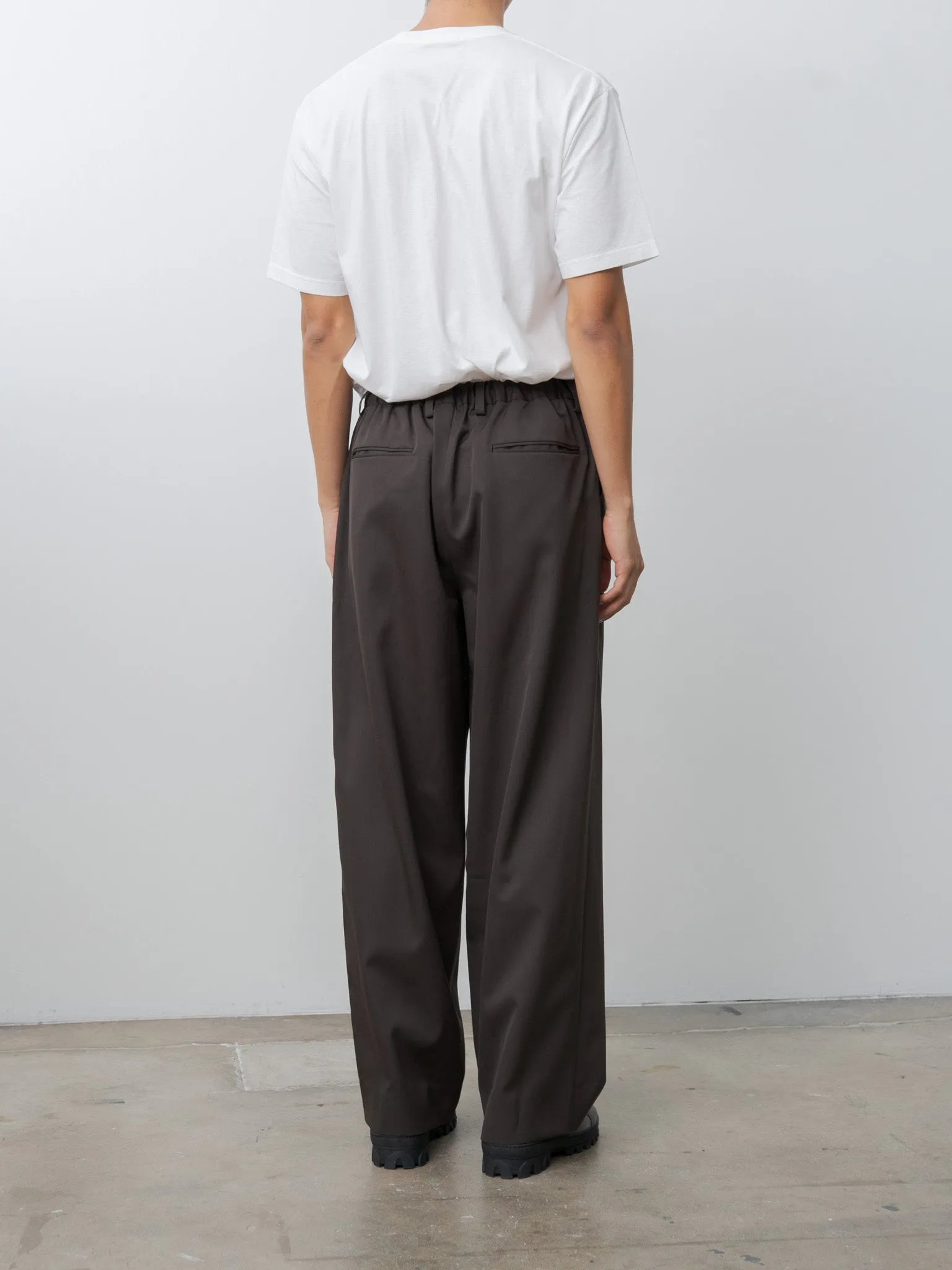 Easy Wide Trousers - Gray Khaki sold by Namu Shop product image thumbnail 4