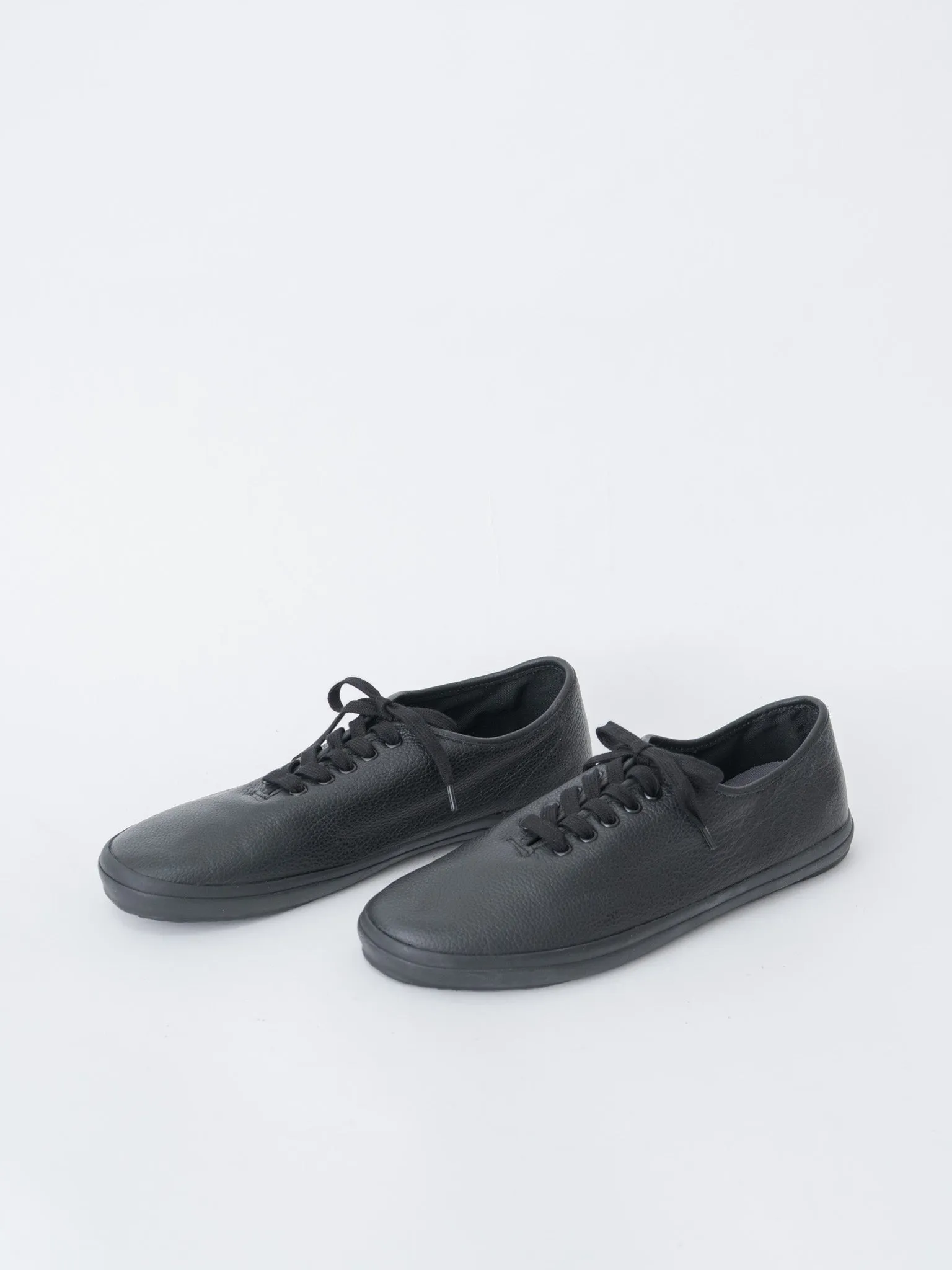 4600PL Swedish Military Trainer - Black (restocked) sold by Namu Shop