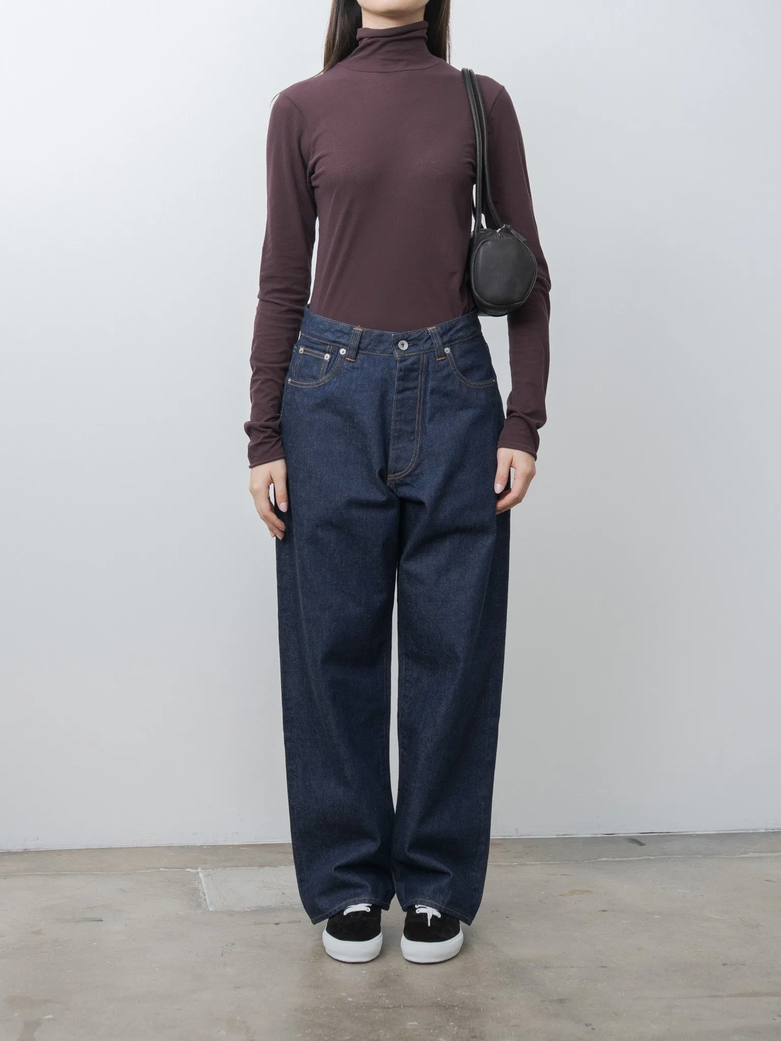 Cylinder Boston Long Handle - Black sold by Namu Shop product image thumbnail 3