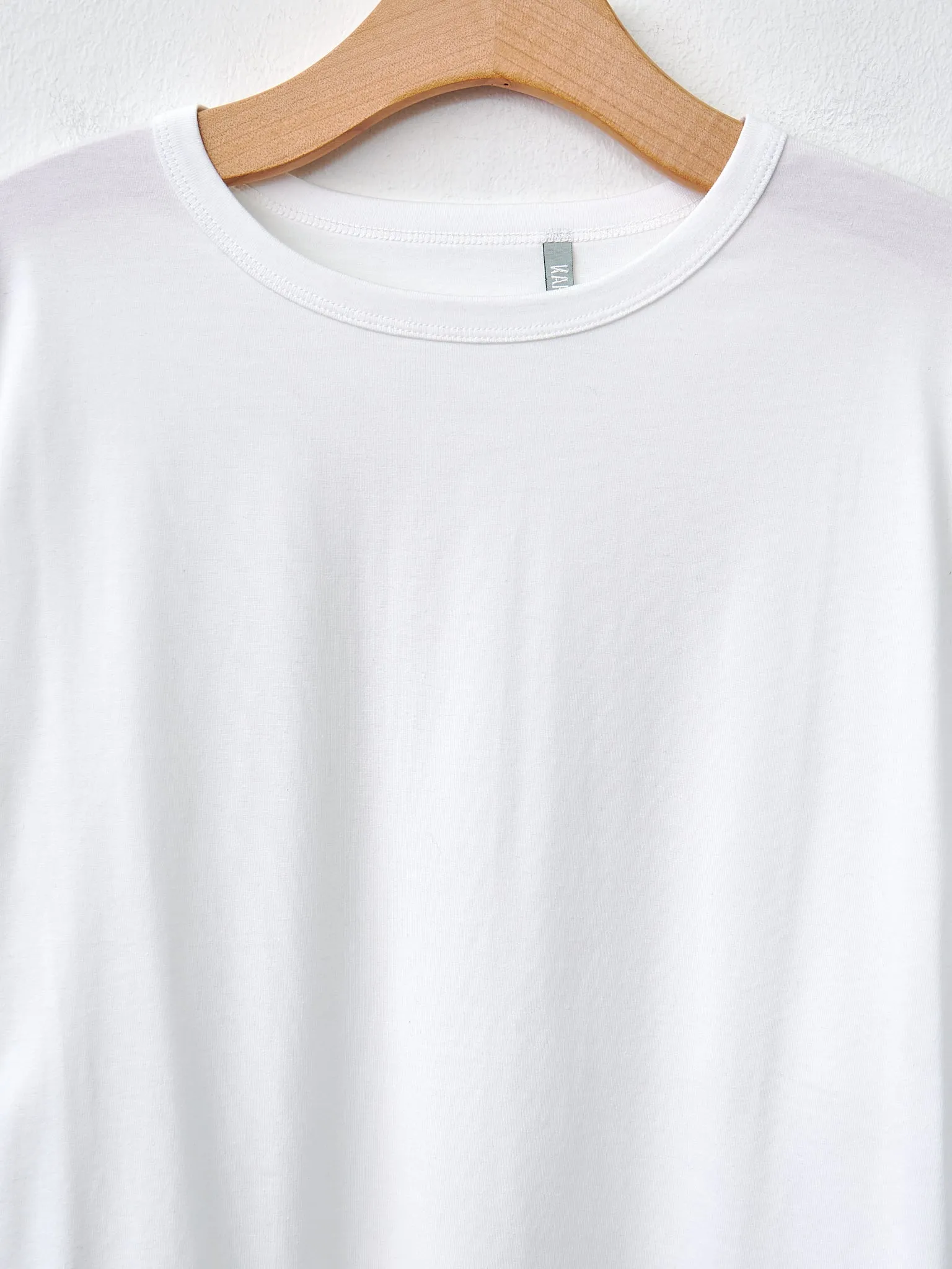 Suvin Suede Tenjiku Half Sleeve Tee - White sold by Namu Shop product image thumbnail 5