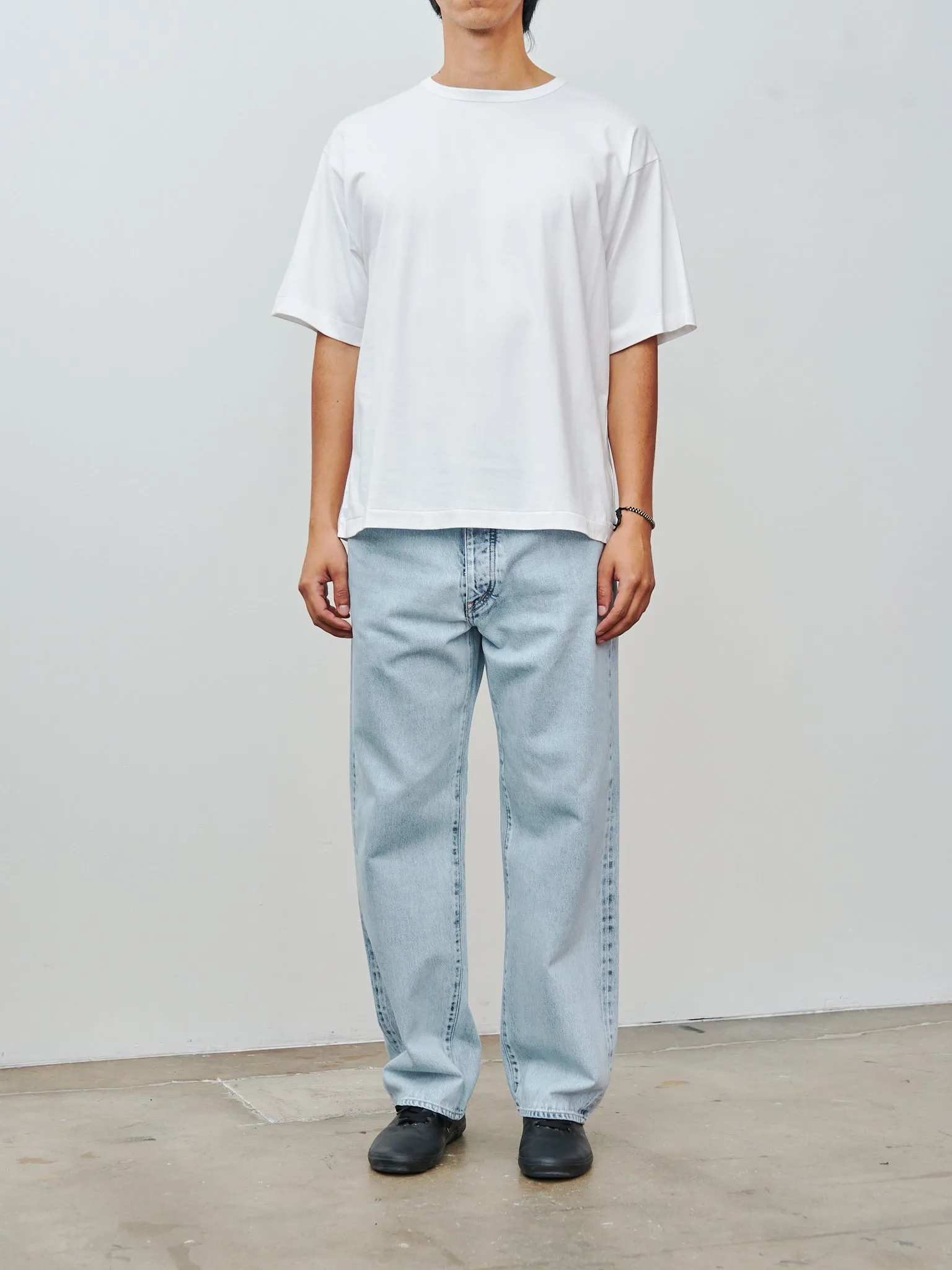 Suvin Suede Tenjiku Half Sleeve Tee - White sold by Namu Shop product image thumbnail 2