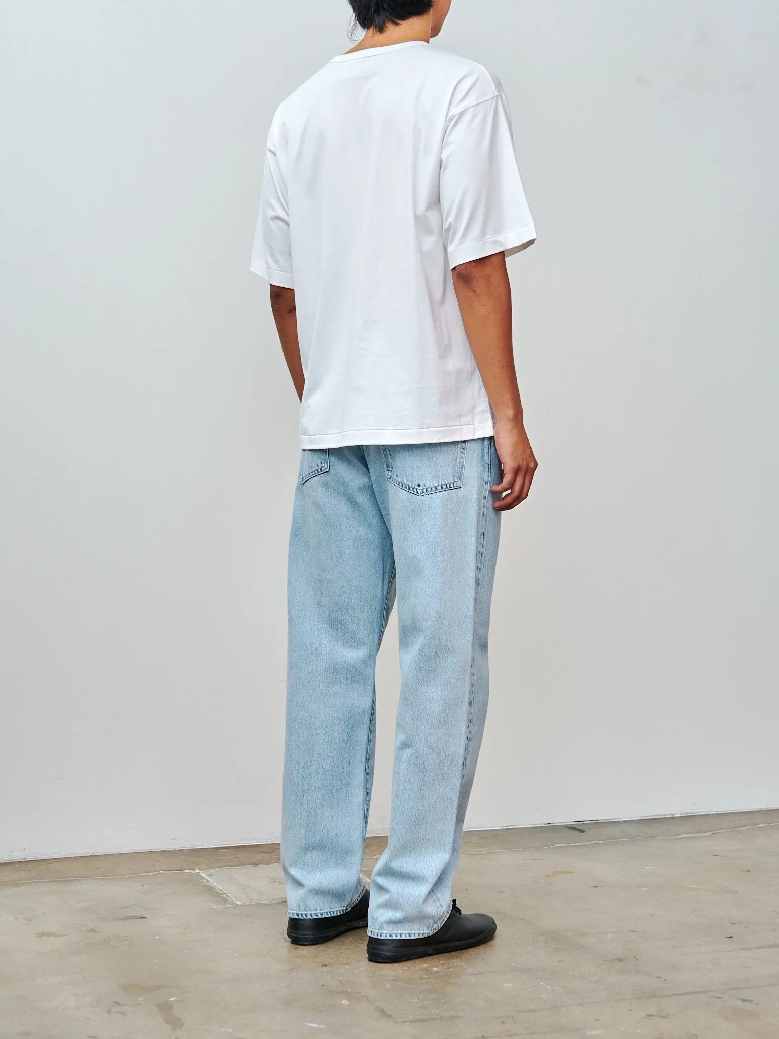 Suvin Suede Tenjiku Half Sleeve Tee - White sold by Namu Shop product image thumbnail 4