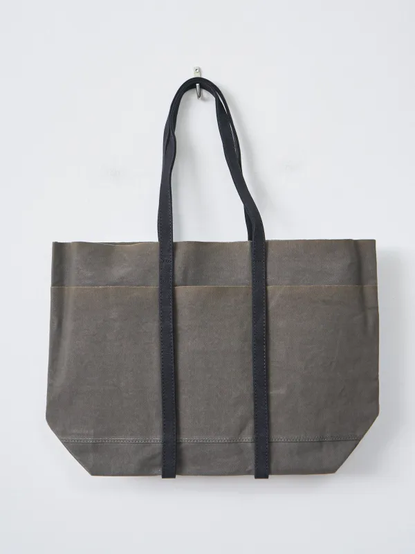 Light Ounce Canvas Tote M - Black x Khaki Olive sold by Namu Shop