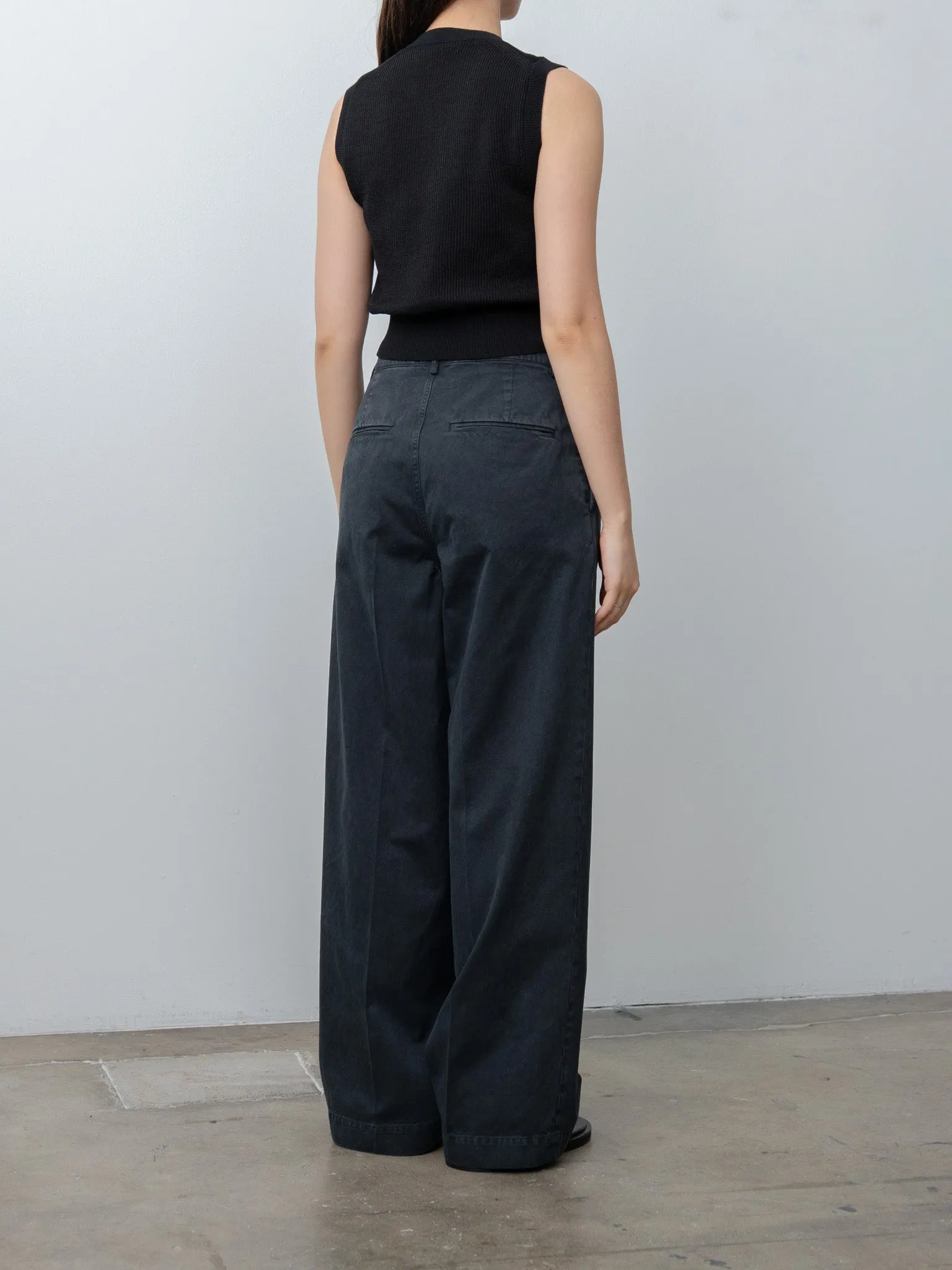Garment-Dyed Finx Light Chino One-Tuck Wide Pants - Black sold by Namu Shop product image thumbnail 4