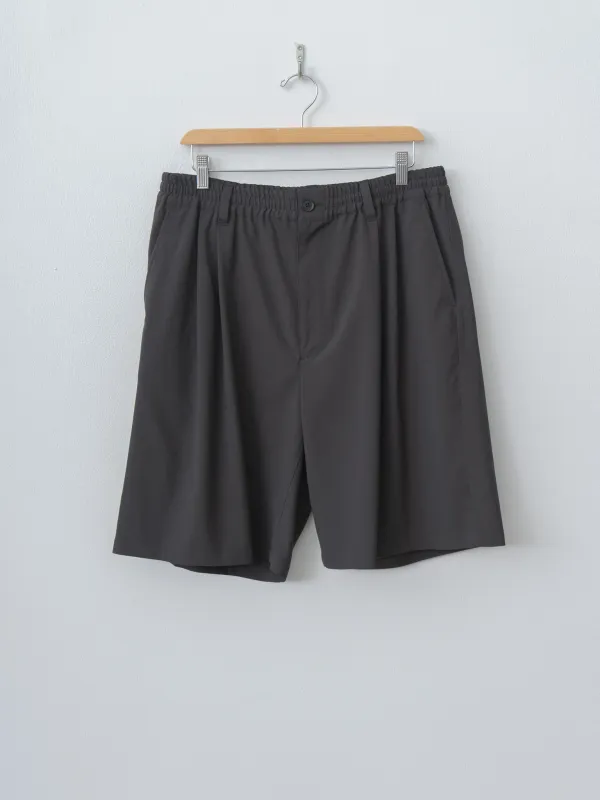 Wool Washer Tropical 2Pleated Easy Shorts - Carbon made by Yoke