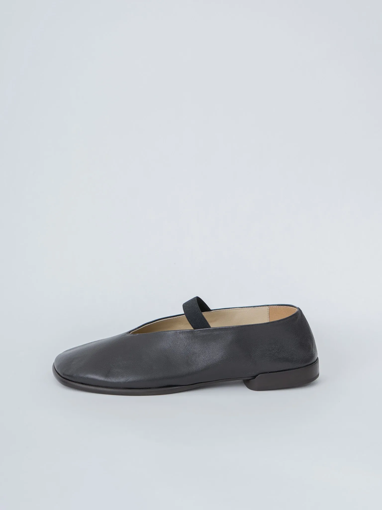 Glove Ballerina - Dark Chocolate sold by Namu Shop product image thumbnail 2