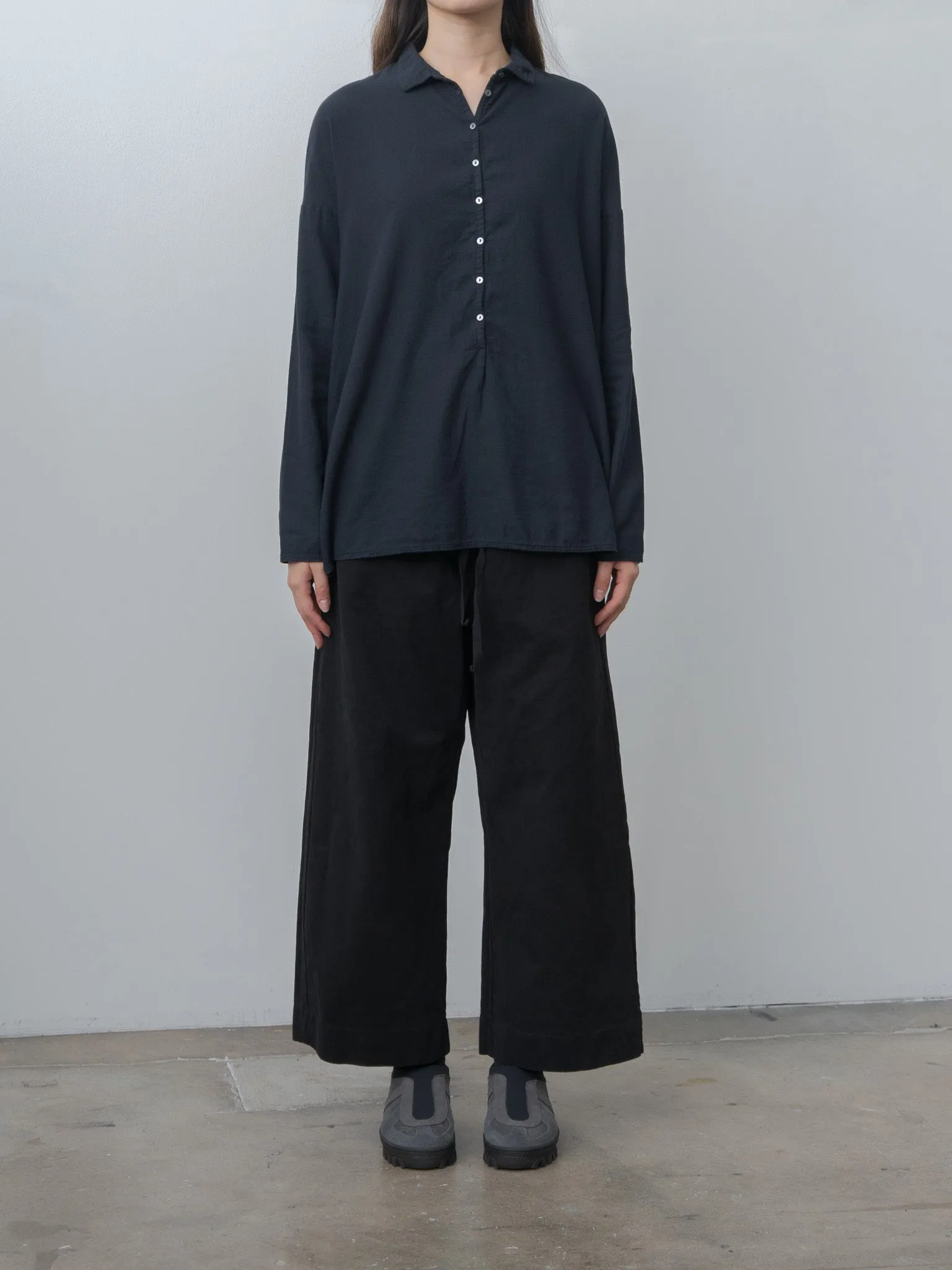 Collar Shirt LWC (5 Colors) sold by Namu Shop product image thumbnail 2