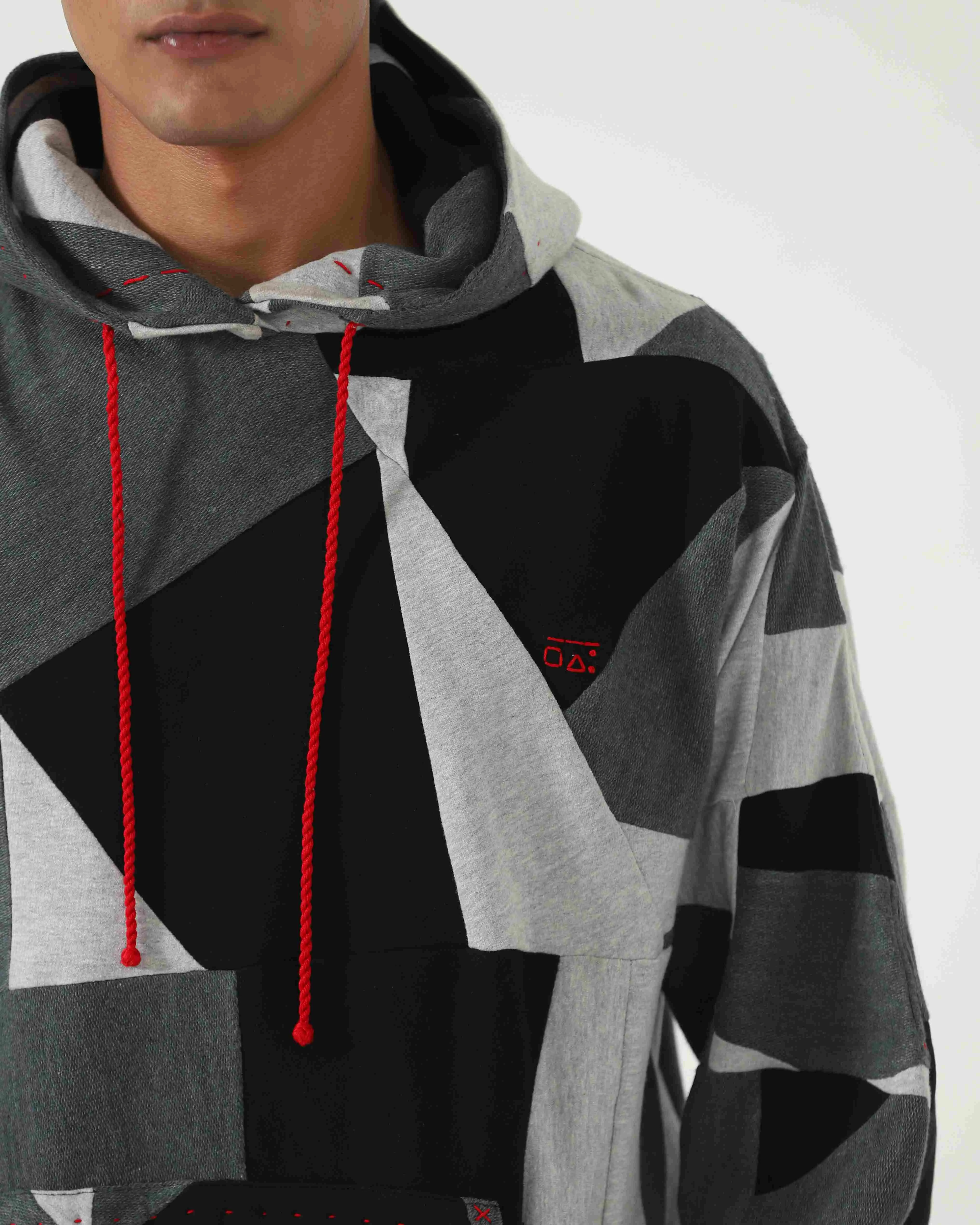 HOODIE Showda sold by One 432 product image thumbnail 4