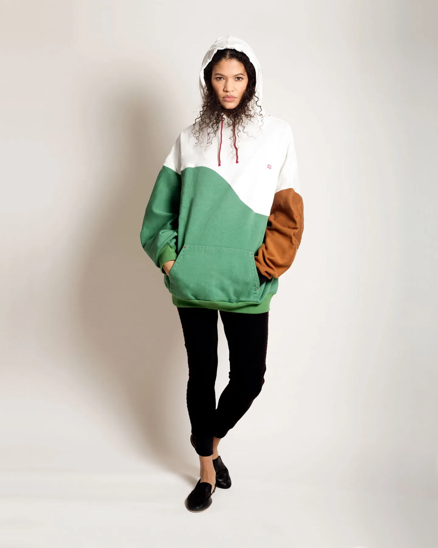 HOODIE Delano sold by One 432 product image thumbnail 2