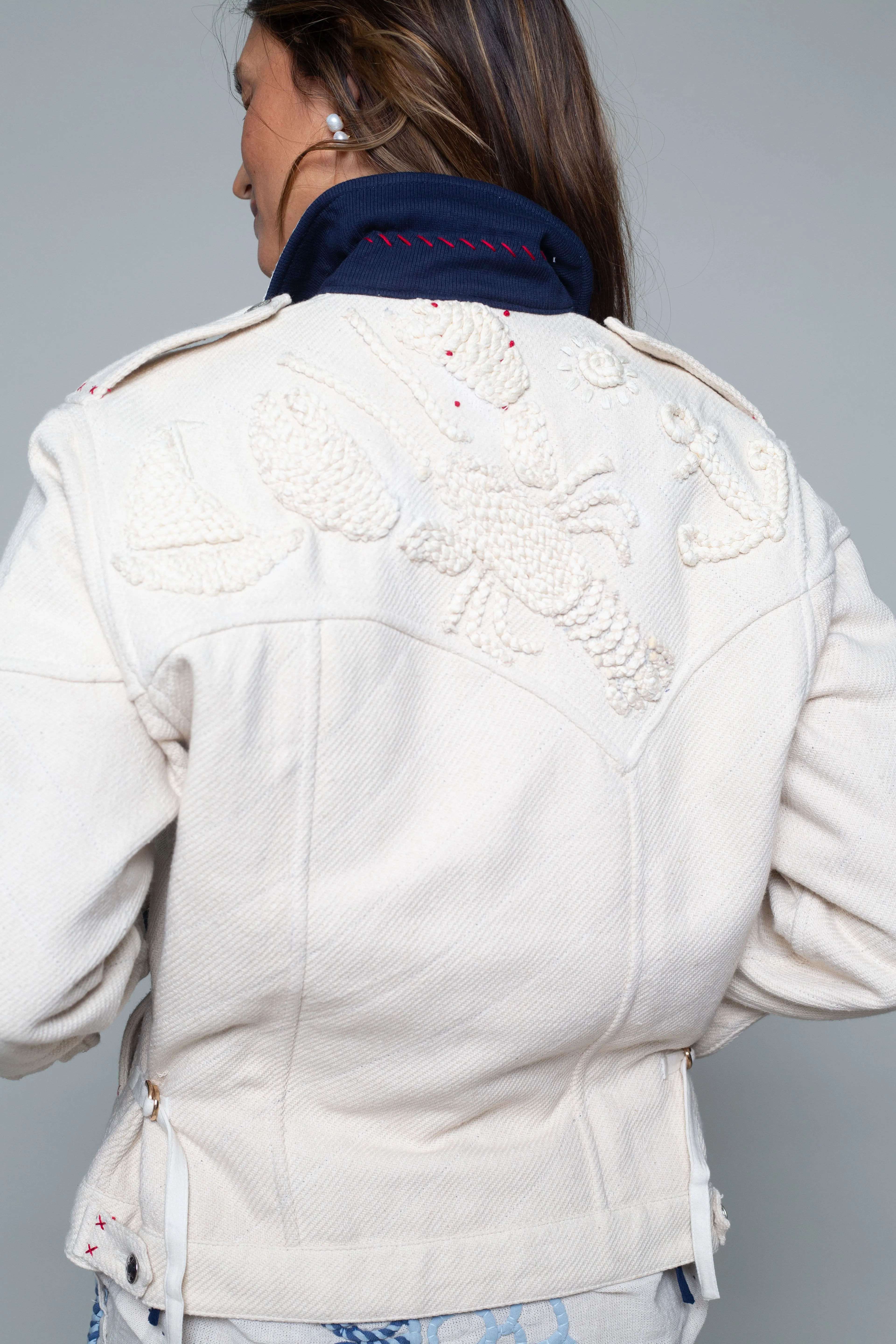 JACKET Janoobi sold by One 432 product image thumbnail 2