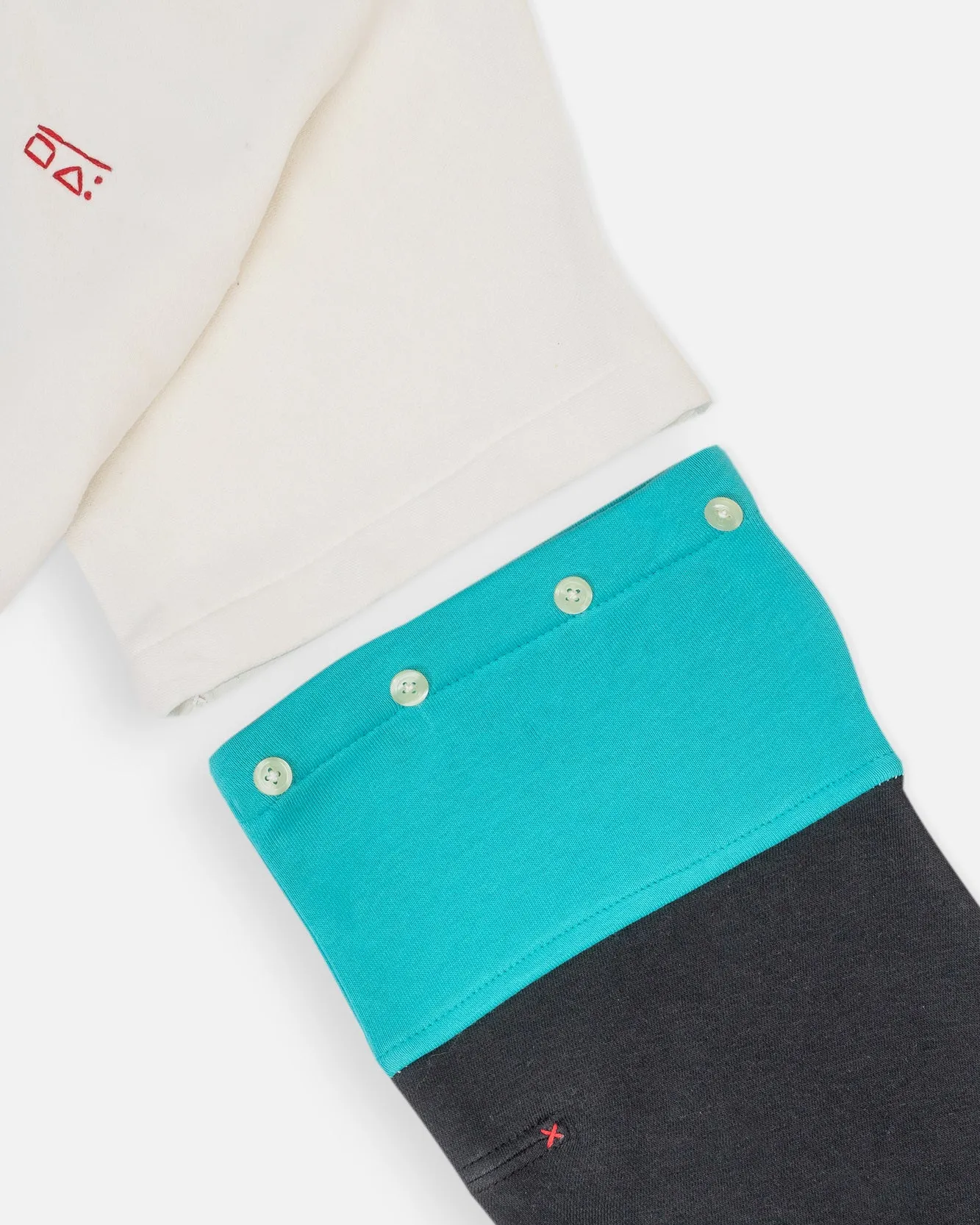 HOODIE CR Delano sold by One 432 product image thumbnail 4