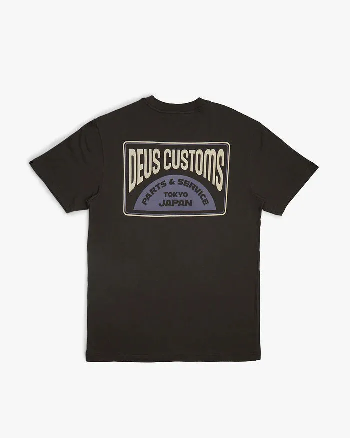 Deus Ex Machina Depot Tee/Anthracite sold by Railcar