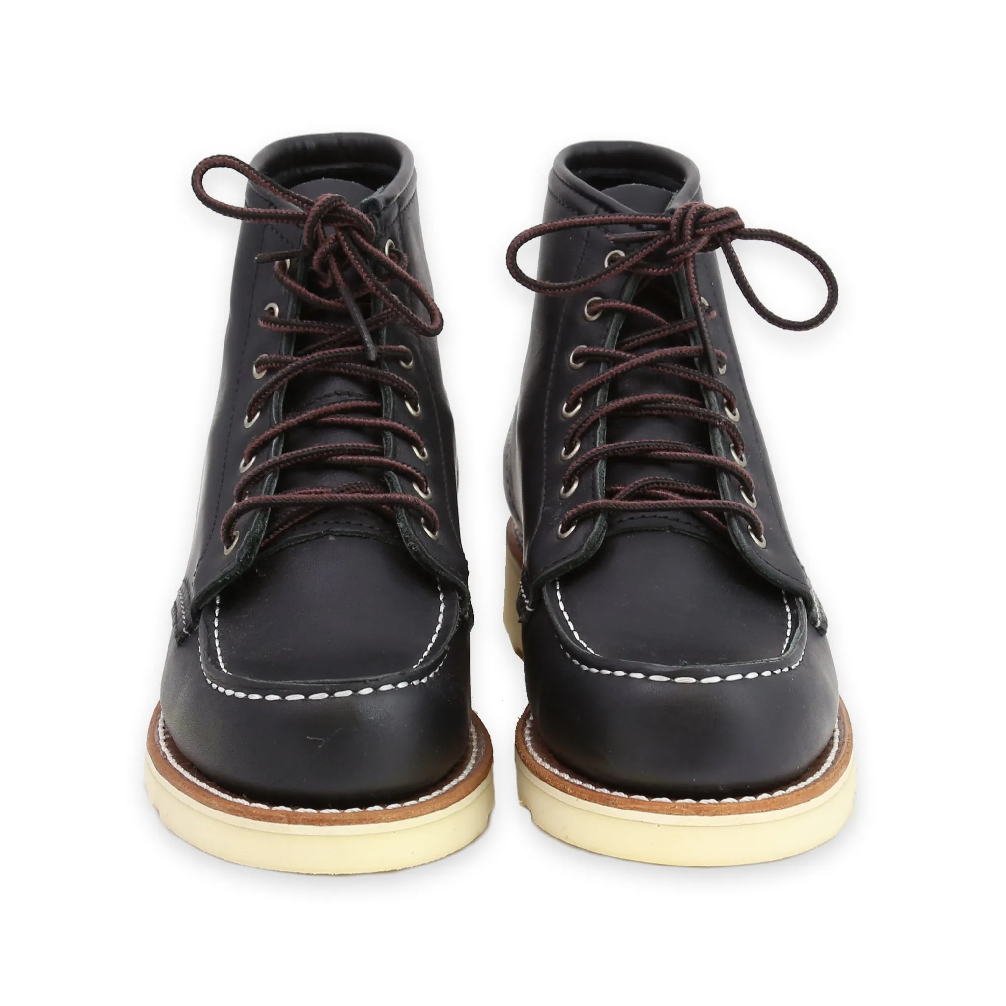 RED WING WOMEN'S CLASSIC MOC TOE BLACK sold by Railcar product image thumbnail 2