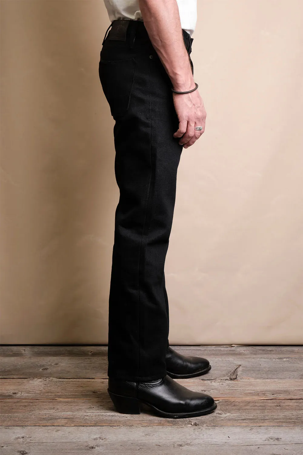 TRABUCO 17oz - BLACK sold by REVOLVR Menswear product image thumbnail 3