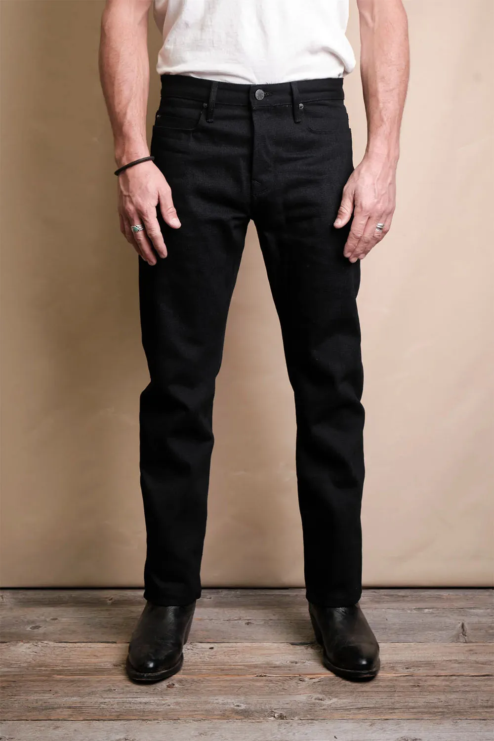 TRABUCO 17oz - BLACK sold by REVOLVR Menswear