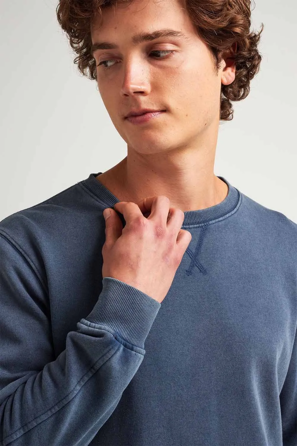 RP CREW SWEATSHIRT Mineral Moonlit Ocean sold by REVOLVR Menswear product image thumbnail 4