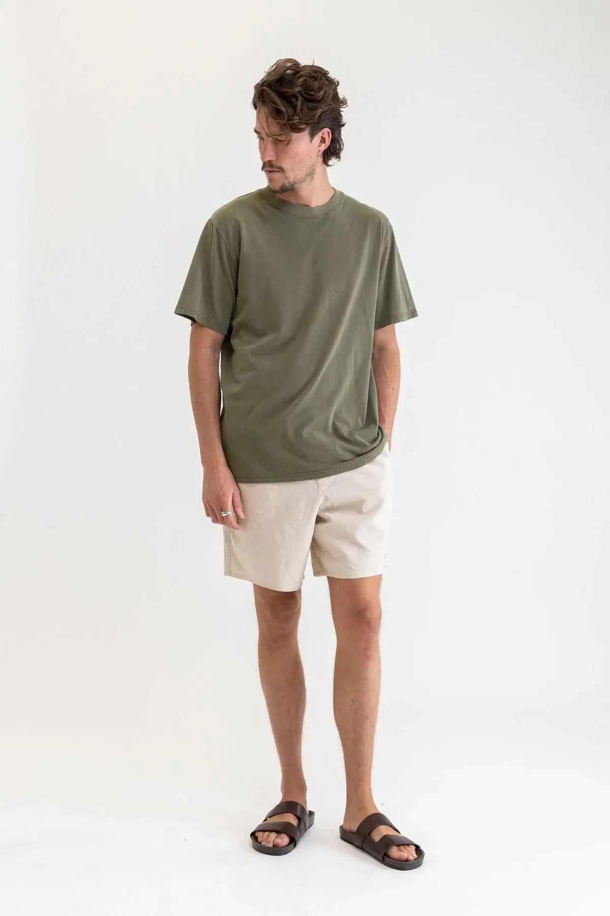 CLASSIC VINTAGE TEE Olive sold by REVOLVR Menswear product image thumbnail 4