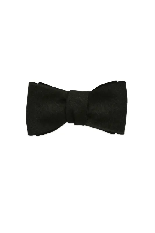 THE AUSTIN BOW TIE Black sold by REVOLVR Menswear