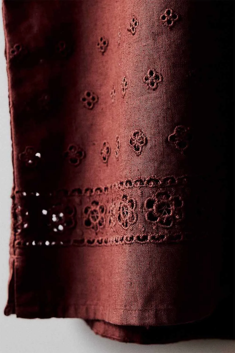 THE HAWTHORNE SS Red Wine Border sold by REVOLVR Menswear product image thumbnail 4