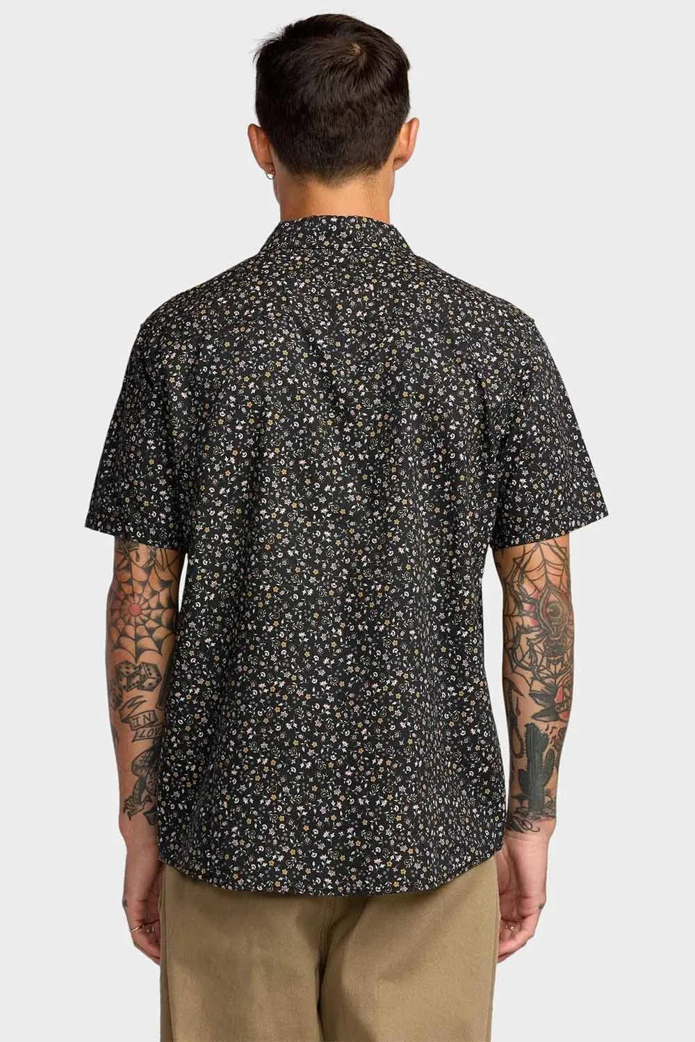 BOTANICAL SS Black Floral sold by REVOLVR Menswear product image thumbnail 3