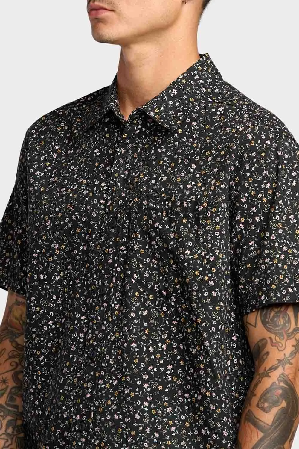 BOTANICAL SS Black Floral sold by REVOLVR Menswear product image thumbnail 4