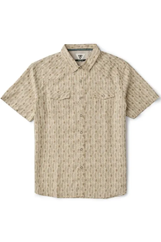 OUT WEST SS Sand made by VISSLA