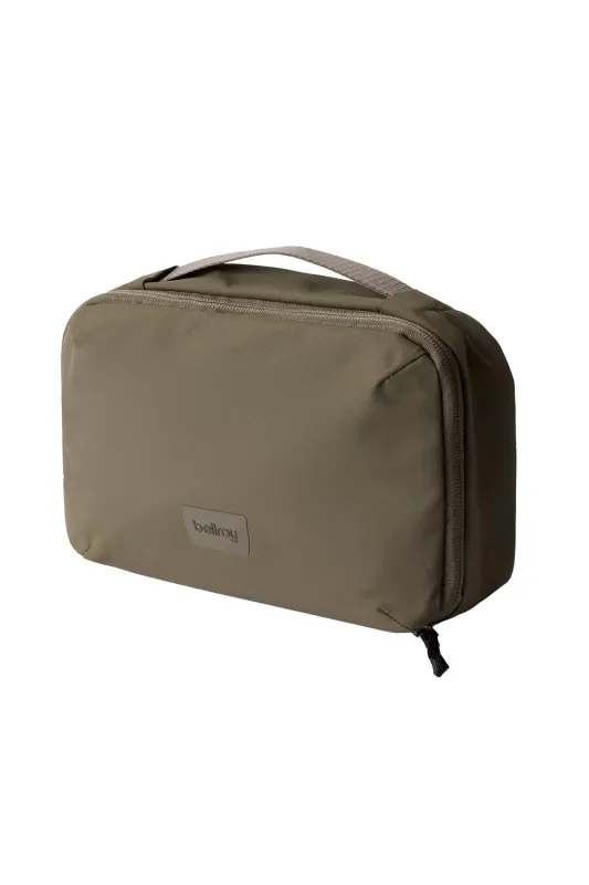 Hanging Toiletry Kit made by Bellroy