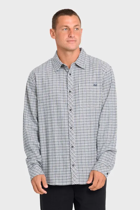 Coastline Flannel made by Billabong