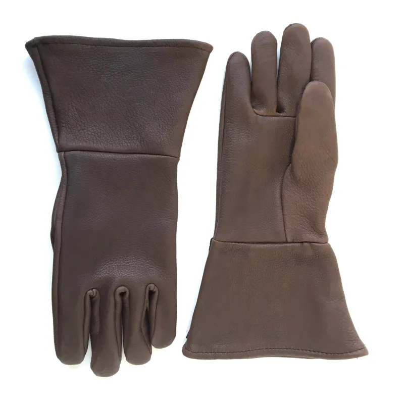 Deerskin Gauntlet: Lined made by Sullivan Glove