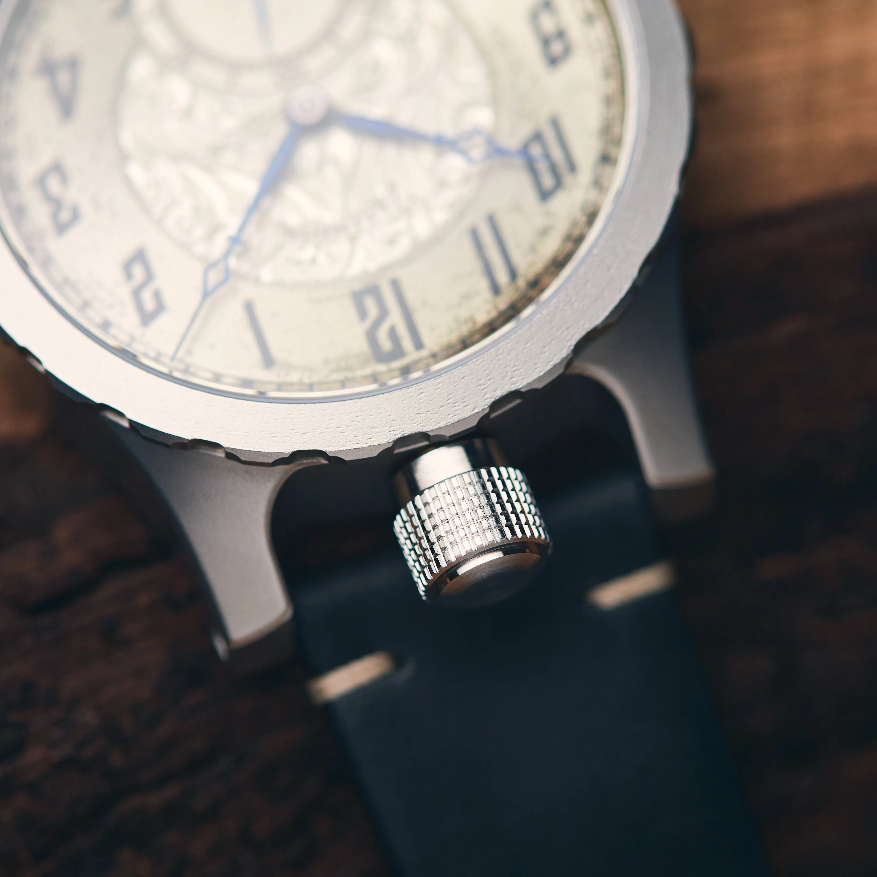 The Springfield 124 (45mm) sold by Vortic Watches product image thumbnail 5