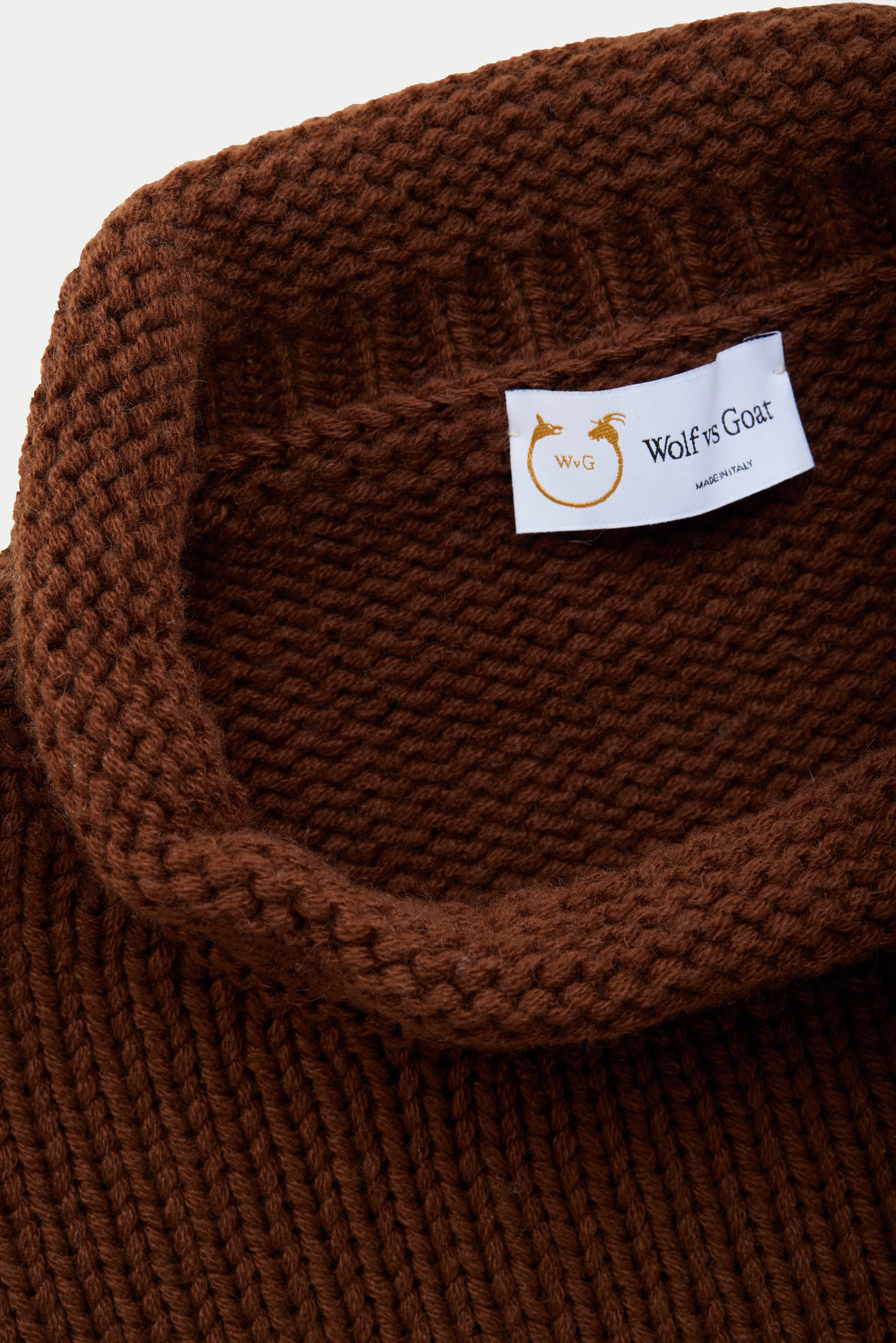 Cashmere Chunky Roll Neck Sweater Marrone sold by Wolf vs Goat product image thumbnail 3