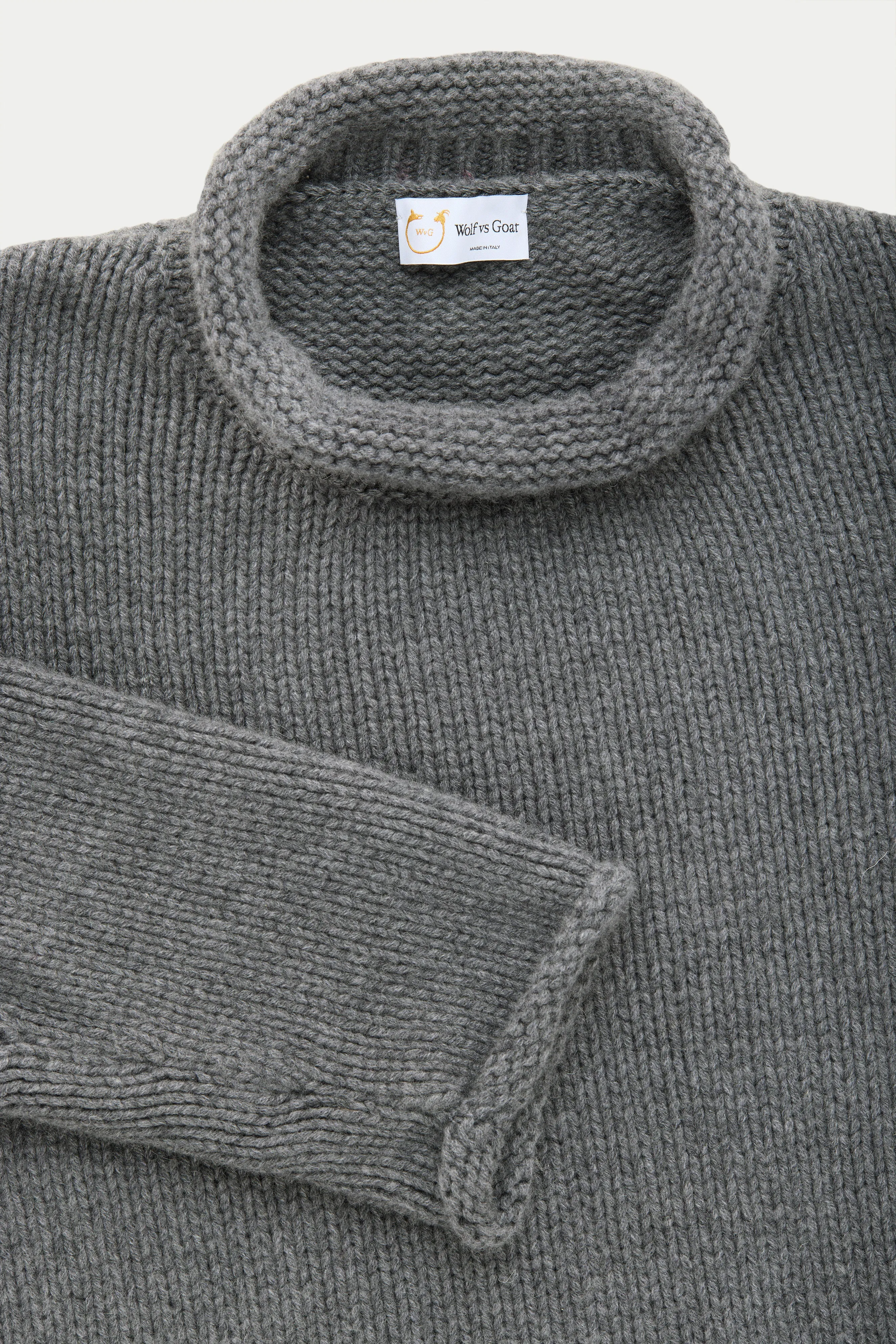 Cashmere Chunky Roll Neck Sweater Lubecca sold by Wolf vs Goat product image thumbnail 2