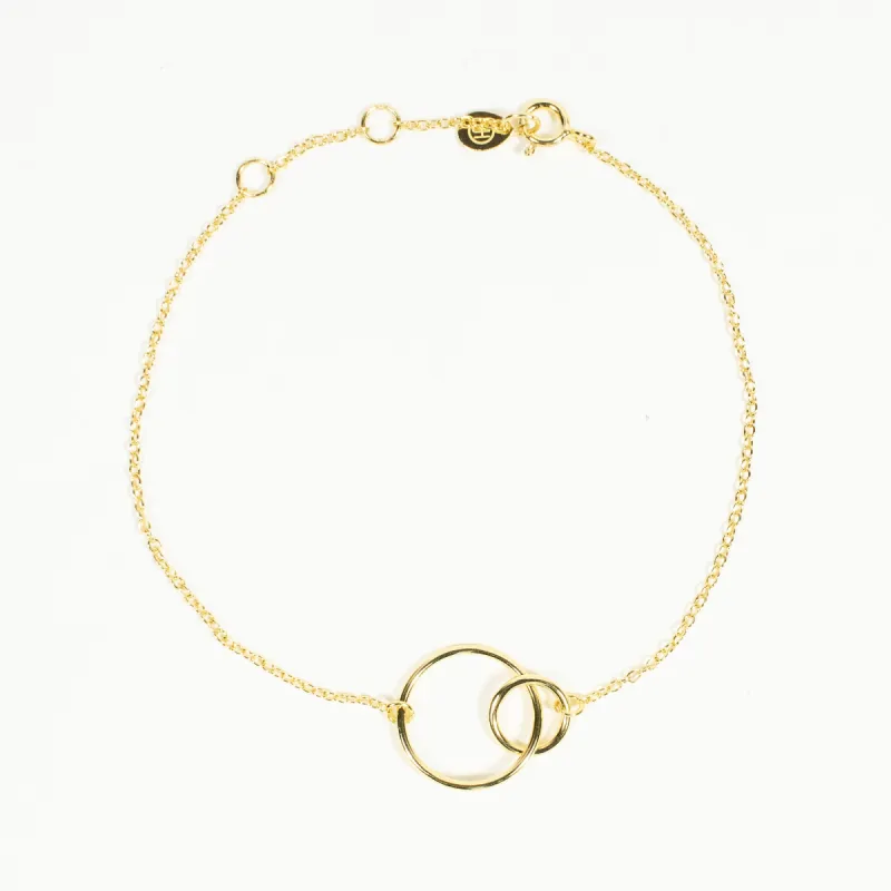 Interlocking Rings Bracelet sold by Silver Lotus