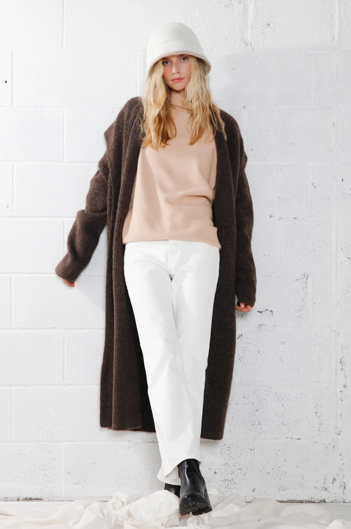 Faux Shearling Bucket Hat sold by Silver Lotus product image thumbnail 2